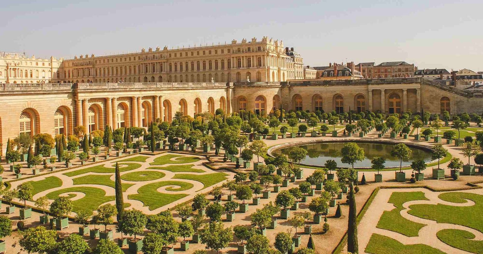 Château de Versailles, résidence royale où la guitare fut instrument de cour