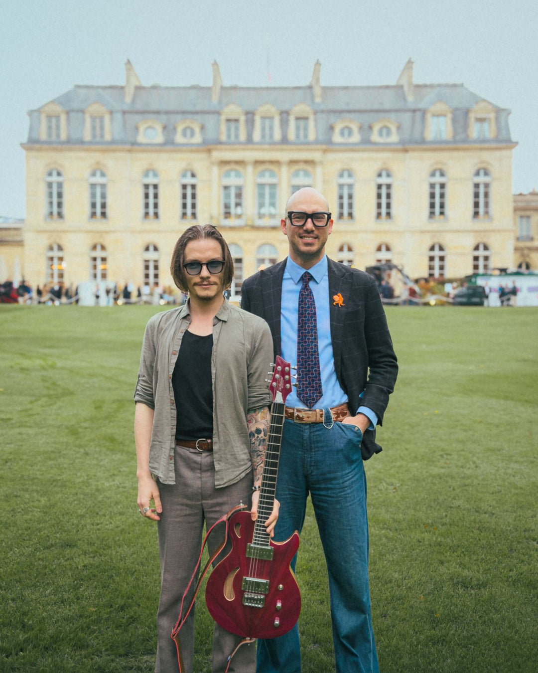 De-Leeuw-Guitars-Swan_Vaude_David_Schwarz-Palais-Elysee-Grande-Exposition-Fabrique-en-France-2025