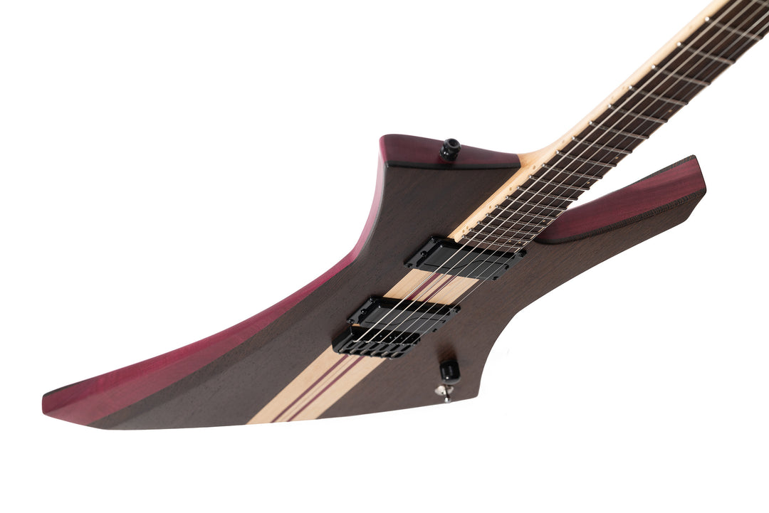 EX_Wenge_Amarante_side_details_De_Leeuw_Guitars_Paris_Made_in_France_Luthier_Guitar_Maker_France_Neck_Through_Manche_Traversant