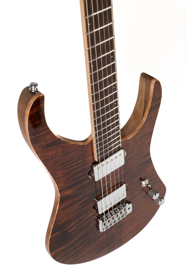 MS6_Guitar_Tremolo_Dark_Chocolate_Front_Close_Up_2_De_Leeuw_Guitars_Paris_Made_in_France_Luthier_Guitar_Maker_France_Neck_Through_Manche_Traversant